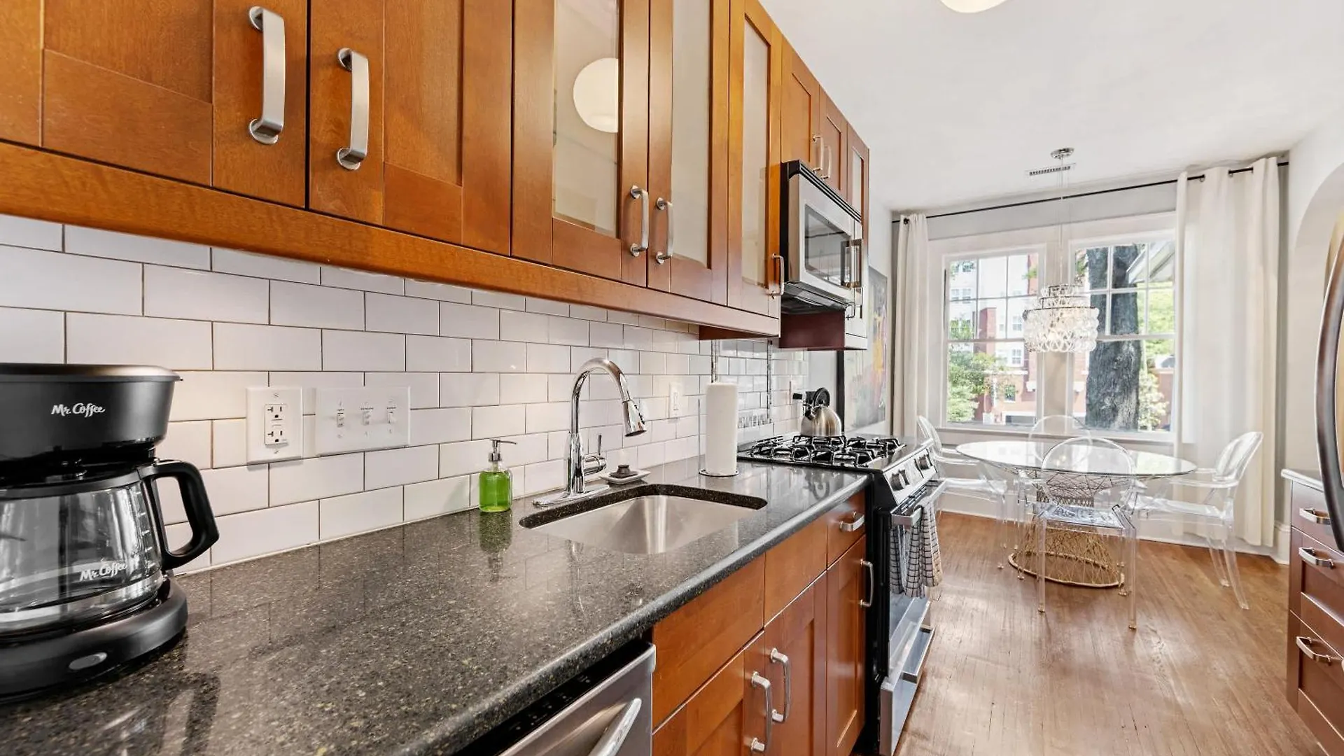 Σπίτι διακοπών Contemporary Gem In The Heart Of Myers Park Βίλα Σάρλοτ